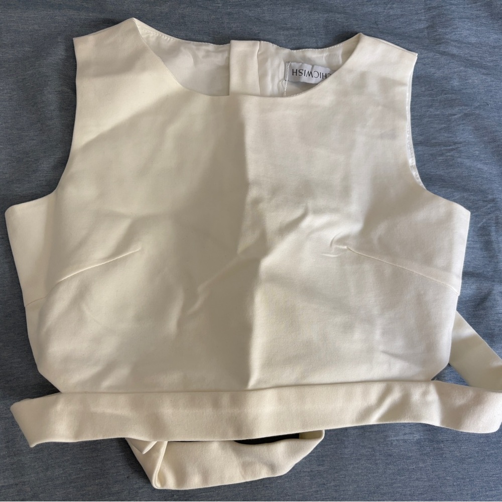 Chic bowknot crop top - Picture 1 of 2